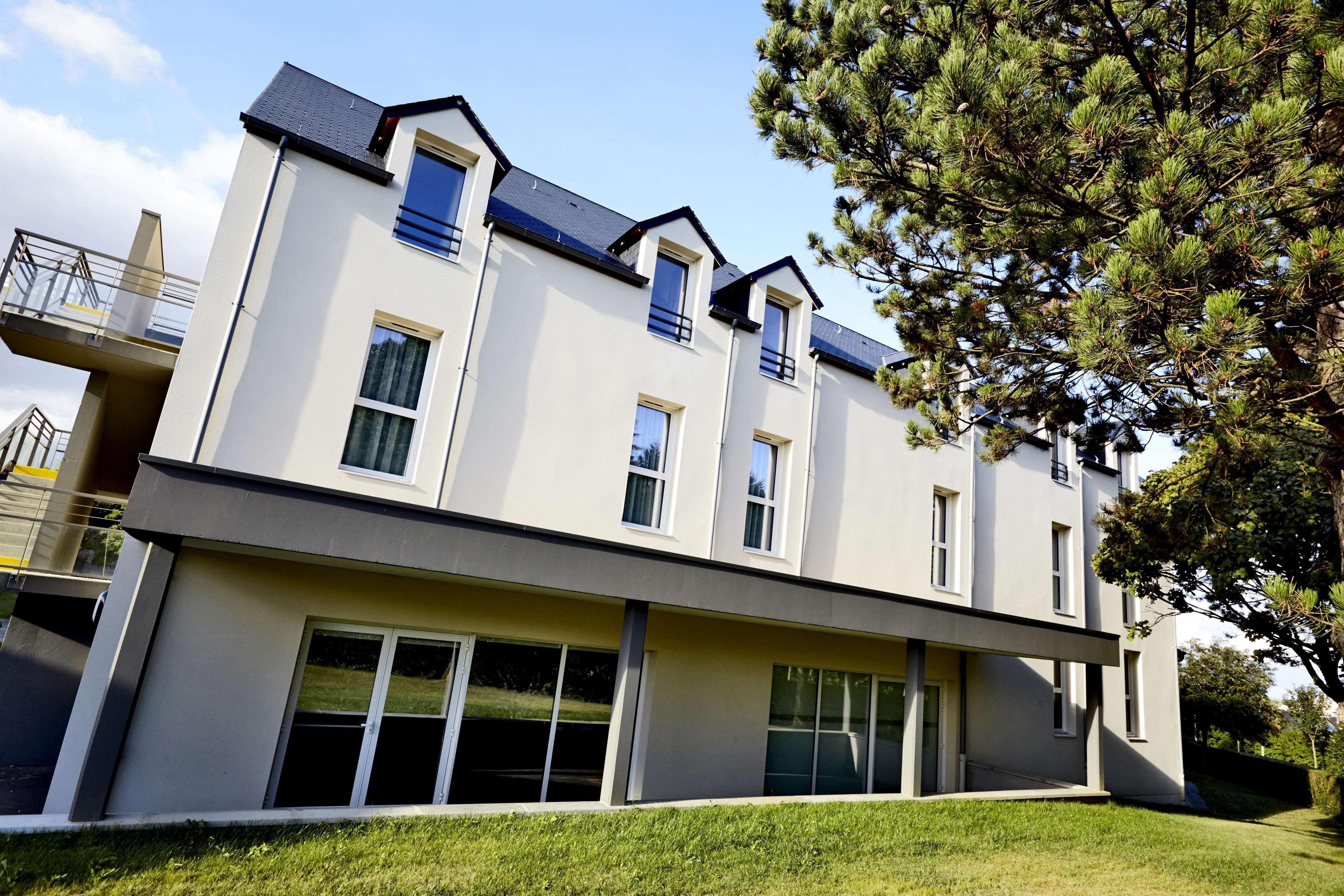 Kyriad Hotel Laval Laval  Exteriör bild